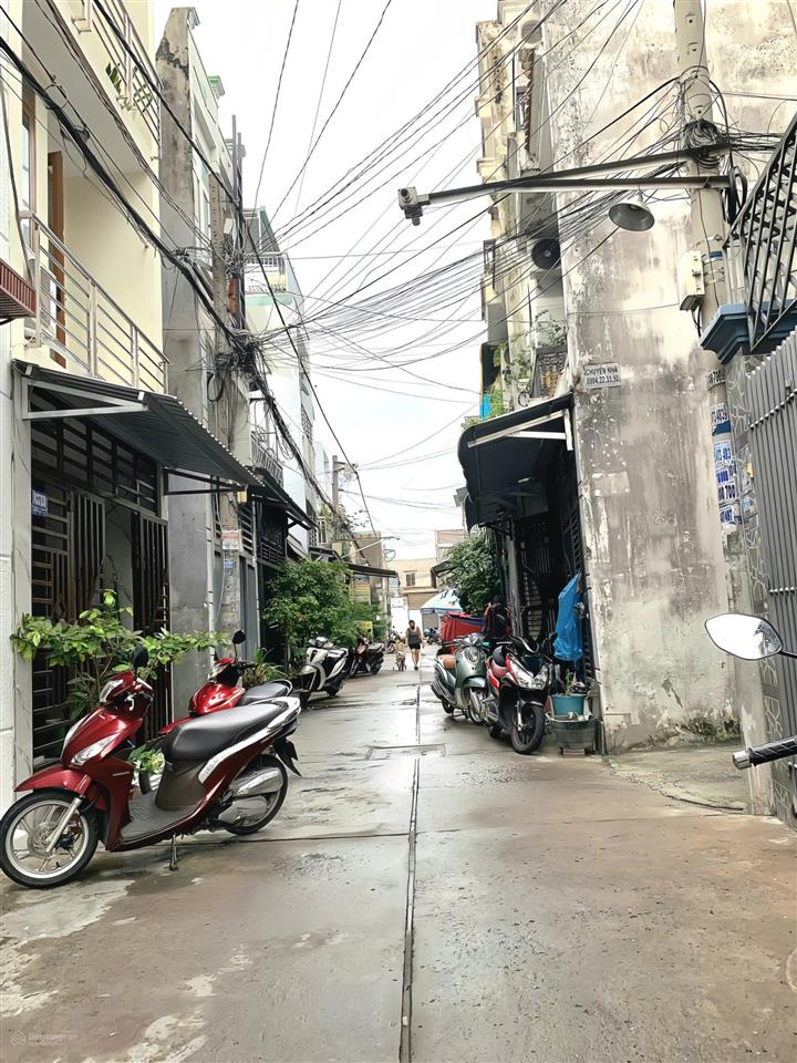 Nhà 1 trệt 2 lầu 3 phòng ngủ 2wc nguyễn thị kiểu quận 12 gần trường tiểu học lê văn thọ. giá 1tỷ598