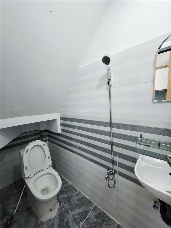 Nhà mới hẻm 1/ ngắn nguyễn văn quá, p. đông hưng thuận, q12 gần cầu tham lương. giá 1tỷ198 còn bớt