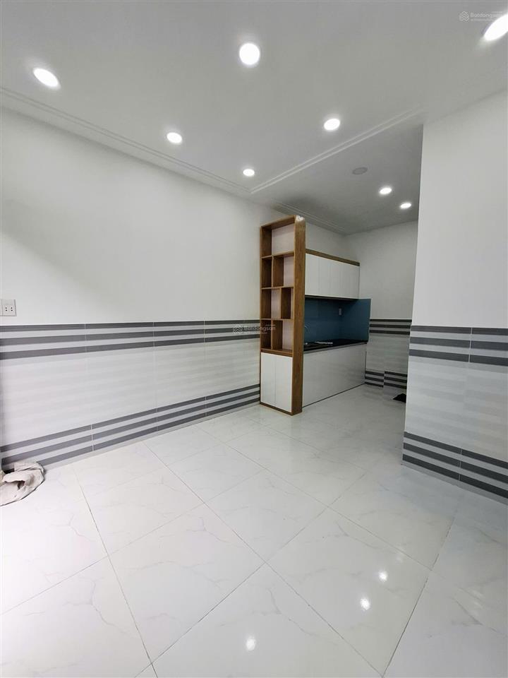 Nhà mới 2pn ở nguyễn văn quá quận 12, gần cầu tham lương. giá 1tỷ198tr còn bớt