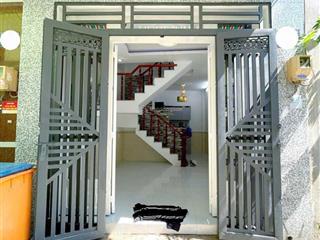 Nhà hiệp thành 45 quận 12 (dt 4x8m) giá 1tỷ998tr gần nhà máy bia lê văn khương. có 3pn 3wc