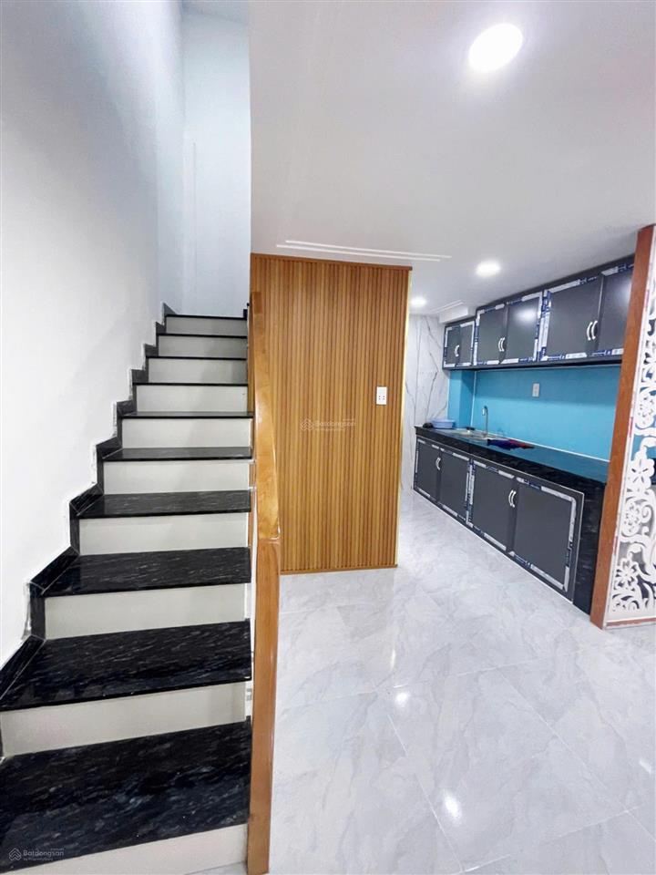 Nhà riêng (3,5x8m) 2pn 2wc ở lâm thị hố, phường tân chánh hiệp, quận 12. giá 1tỷ068tr còn bớt