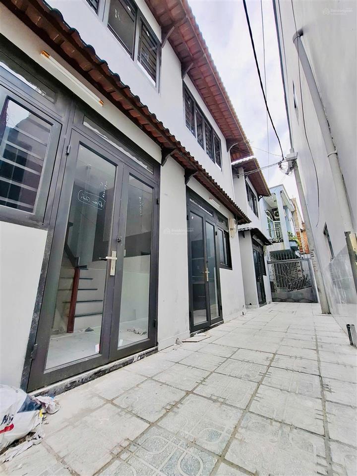 Nhà thật, ko ảo! nhà hẻm ngắn ở phan văn hớn, quận 12. gần chung cư tecco. giá 980tr còn bớt