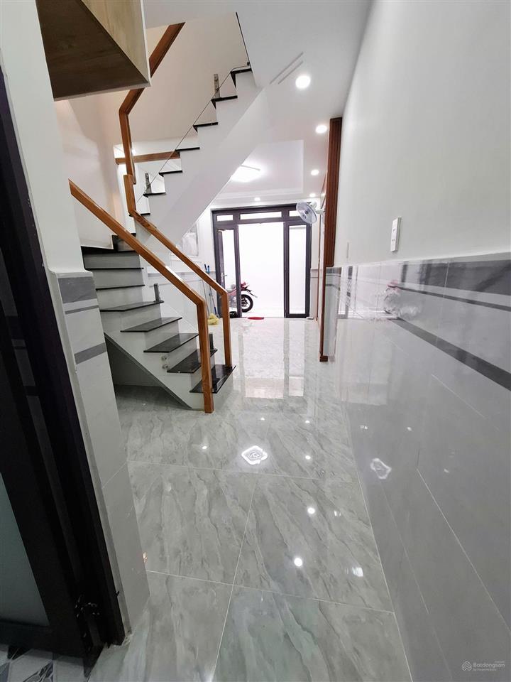 Nhà / ngắn ht13 ngay nguyễn ảnh thủ gần cổng chợ hiệp thành q12 (dt3,5x8m). giá 1tỷ598tr còn bớt