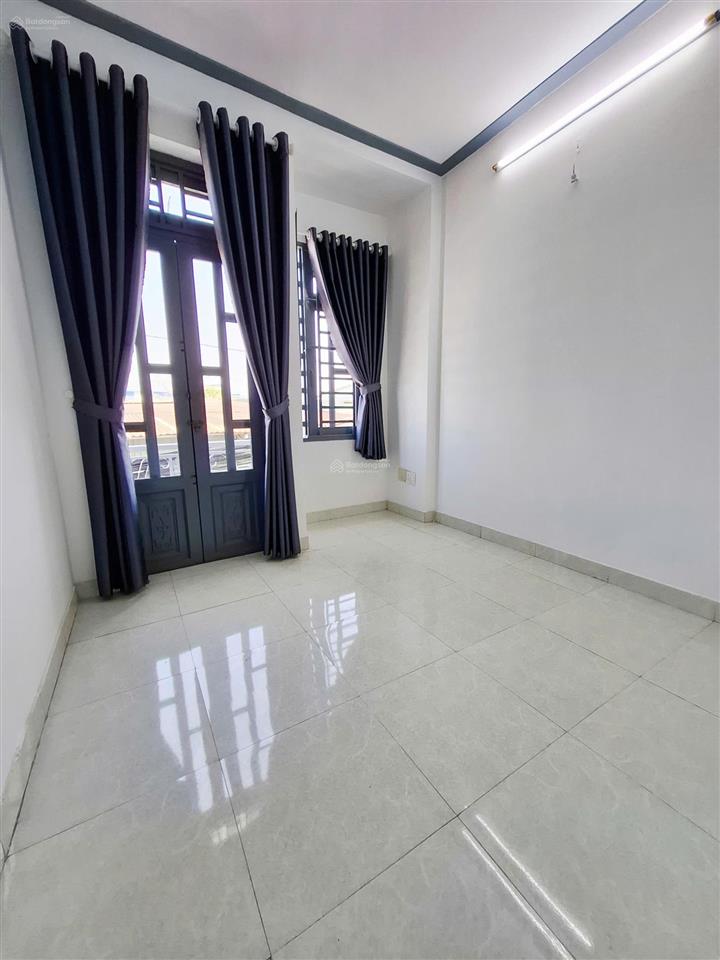 Nhà 1/ ngắn lê văn khương (3,5x8m) 1 trệt 2 lầu 2pn 2wc hẻm xe tải trước nhà. giá 1tỷ989tr còn bớt