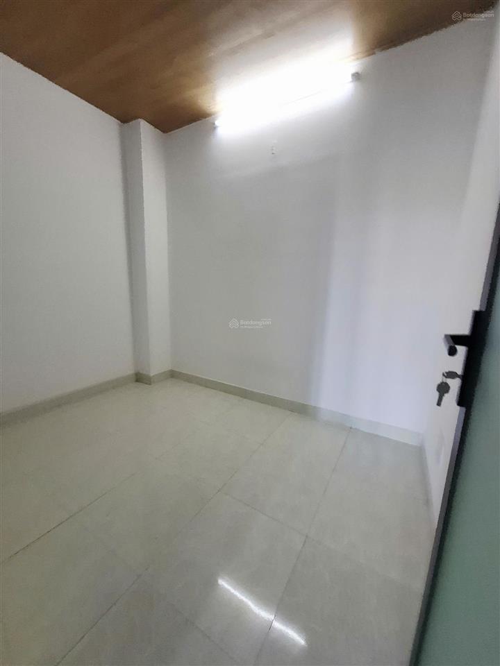 Nhà 1/ ngắn lê văn khương (3,5x8m) 1 trệt 2 lầu 2pn 2wc hẻm xe tải trước nhà. giá 1tỷ989tr còn bớt