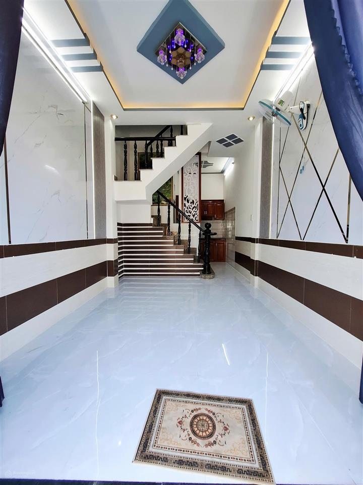 Nhà 1/ ngắn lê văn khương (3,5x8m) 1 trệt 2 lầu 2pn 2wc hẻm xe tải trước nhà. giá 1tỷ989tr còn bớt