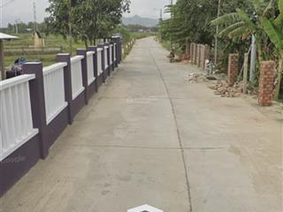 Chào bán 151 m2 đất tại xã hoà phong. đường ô tô thông. giá chỉ 885 triệu