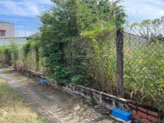 Bán gấp nhà đất tại xã tân hưng, có sẵn nhà cấp 4, diện tích 518.7m2, gần chợ tân hưng