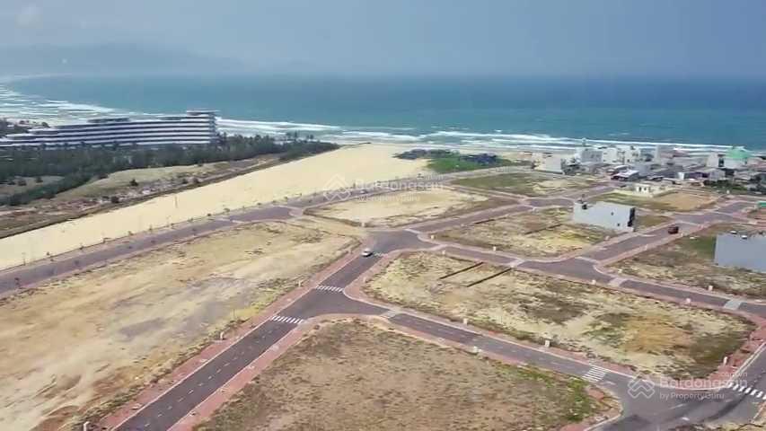 Hạ giá bán đất biển nhơn lý  quy nhơn, cách biển 50m, giá chỉ 23trđ/m2.  0935 739 ***