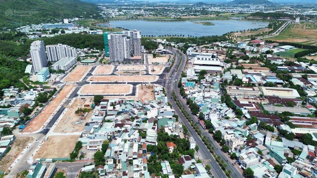 Bán đất đường trạng quỳnh  khu gara quyền, chung cư lamer, giá chỉ 30trđ/m2.  0935 739 ***