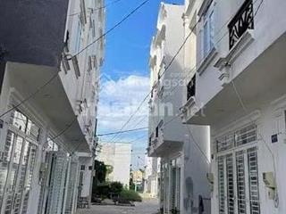 Cho thuê nhà liền kề nguyên căn  nhà 2 tầng, mới 100%  vị trí siêu đẹp  0961 563 ***