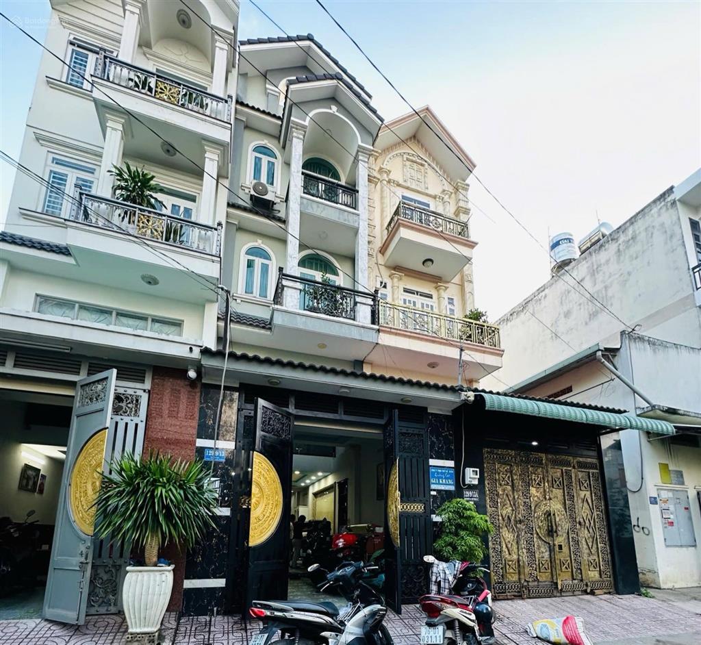 Chính chủ cần bán nhà 1 trệt 1 lững 2 lầu bùi văn ngữ ngay ngã ba đông quang đường thông