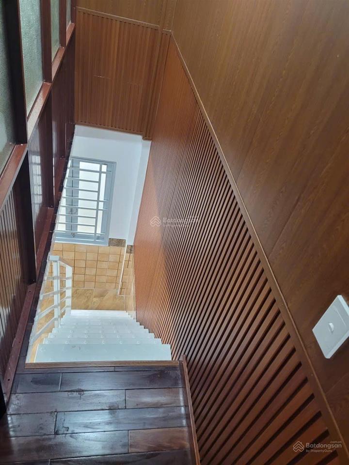 Bán nhà gần ngã tư ga 2 phòng ngủ, 1 trệt 1 lầu