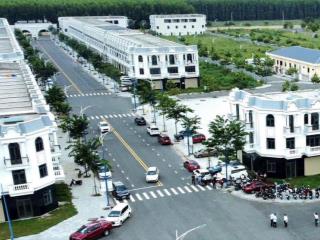 Cần bán gấp lô góc hai mặt tiền đối diện trường mầm non khu nhà ở thăng long 2 giá tốt 0988 868 ***