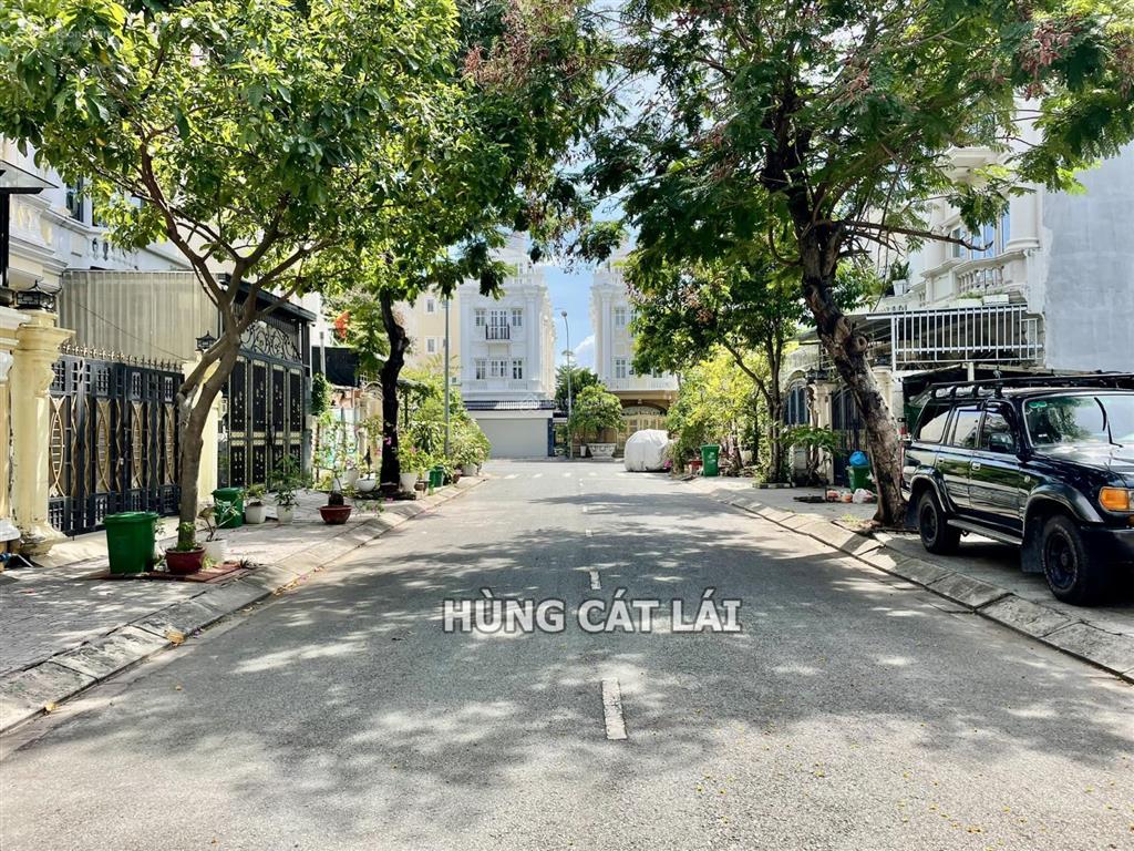 Hùng cát lái  bán đất kdc ninh giang, dt 118.25m2, đường 12m, hướng đông nam, giá 7.25 tỷ