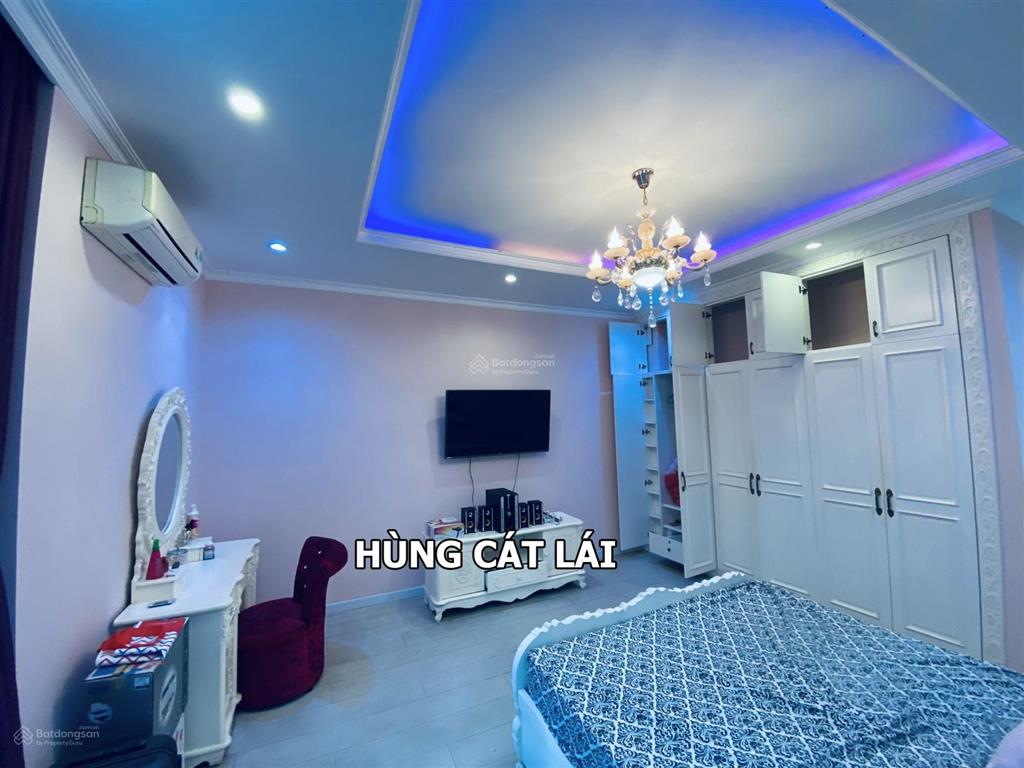 Hùng cát lái  bán nhà phố, dt 7x17m, 1 trệt 3 lầu 1 tum, nhà hoàn thiện đẹp, giá 11.7 tỷ