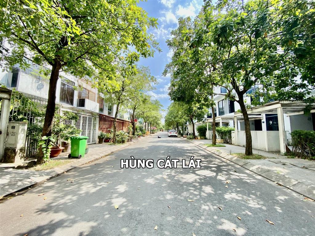 Hùng cát lái  bán nhà phố, dt 7x17m, 1 trệt 3 lầu 1 tum, nhà hoàn thiện đẹp, giá 11.7 tỷ