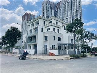 Hùng cát lái  bán căn góc vip 2 mt đường 20m gần căn hộ citi alto, dt 208.6m2, 1 trệt 3 lầu, 27 tỷ