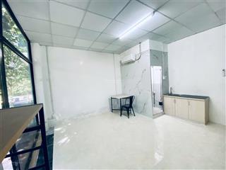 Phòng trọ cát lái có ban công có máy lạnh, giá 3tr6