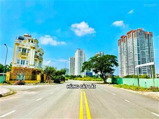 Hùng cát lái  bán lô ninh giang mặt tiền đường 24m giá chỉ 70 triệu/m2, dt 175.4m2, vị trí đẹp