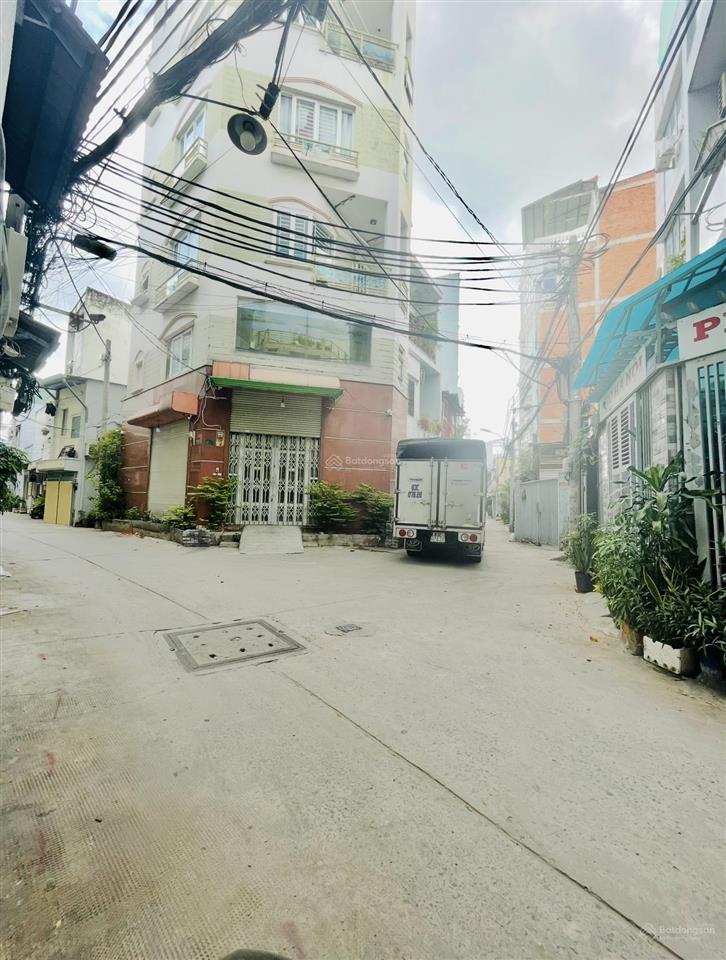 Nhà hẻm xe tải ngang 10m vuông vức nở hậu xây biệt thự