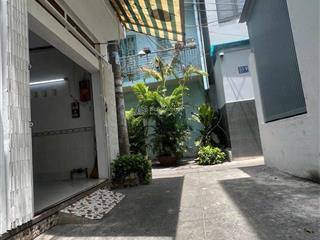 Bán nhà hẻm 3m tôn đản gần vĩnh khánh 3 phòng ngủ