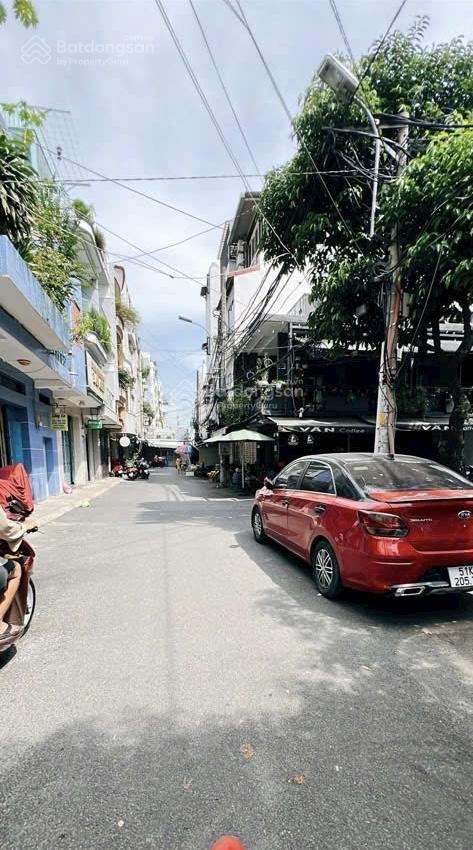 Bán nhà đường nhựa xe hơi tránh vĩnh hội ngang 4m vuông vức