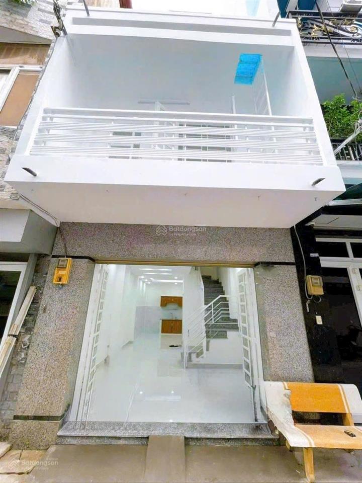 Bán nhà đường nhựa xe hơi tránh vĩnh hội ngang 4m vuông vức