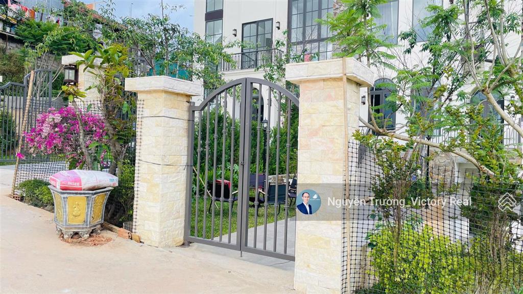Biệt thự view đẹp giá chỉ 24 tỷ đường đống đa, phường 3, đà lạt, lâm đồng, 1km hồ xuân hương