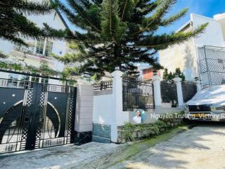 Cơ hội vàng cho nhà đầu tư villa biệt thự sân vườn 2 mặt tiền, đẳng cấp ngay trung tâm đà lạt