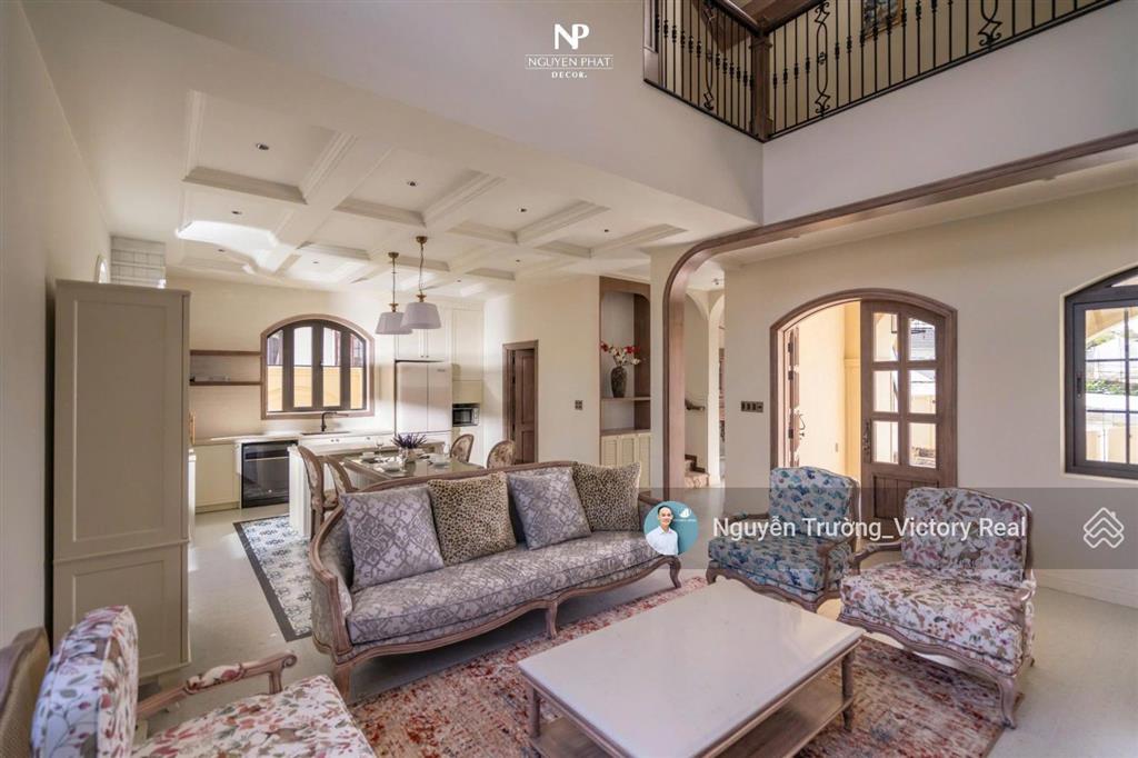 Định cư bán nhanh biệt thự nghỉ dưỡng đẳng cấp p7 đà lạt 300m2, full thổ cư, giá chỉ 16 tỷ