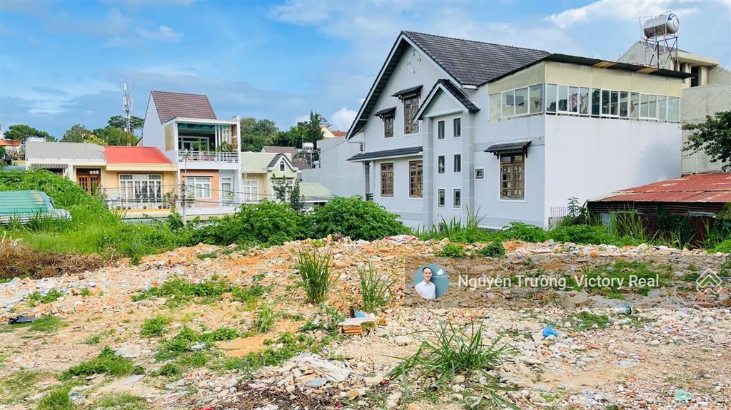 Bán villa lớn đường yersin,đà lạt. vị trí lý tưởng để nghỉ dưỡng cách hồ xuân hương 500m