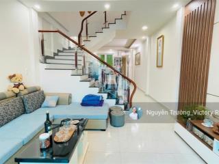 Siêu hiếm nhà phố 2 mặt tiền trung tâm đà lạt giá chỉ 6,5 tỷ sàn 200m² vuông vức