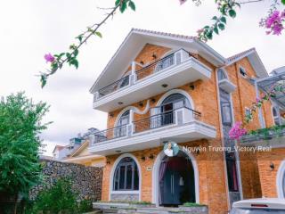 Cần bán villa nghỉ dưỡng hẻm xe hơi lớn đường 3 tháng 4, p.3, đà lạt cách hồ xuân hương 500 mét