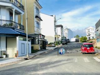 Nhà mặt tiền kinh doanh đà lạt, 3 lầu, dt 4.5 x 16.5m bằng phẳng, cách hồ xuân hương 1km