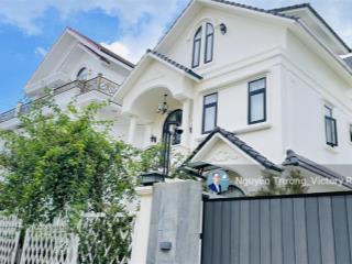 15 biệt thự mới đẹp 99% dt 235m2, nguyễn an ninh ngay trung tâm đà lạt, cách hồ xuân hương chỉ 1km