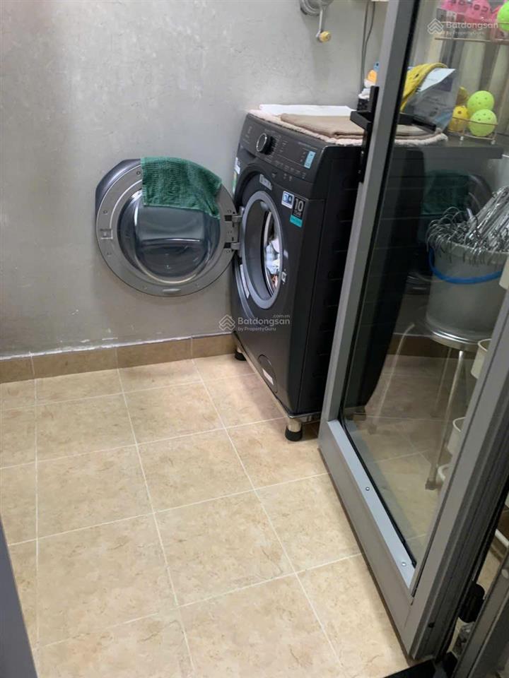 Bán căn hộ luxcity, huỳnh tấn phát, 4,3 tỷ, 70m2, giá cực chất