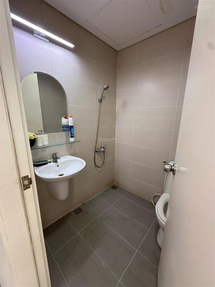 Bán cc luxcity, 4,55 tỷ, 68m2, 2pn, 2wc, giá cực chất