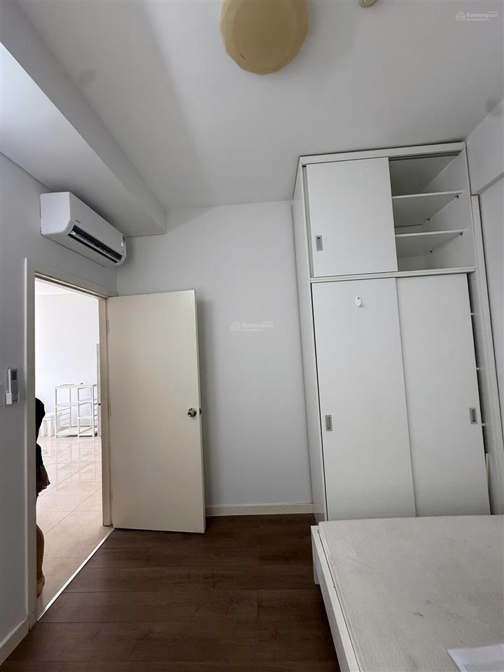 Bán cc luxcity, 4,55 tỷ, 68m2, 2pn, 2wc, giá cực chất