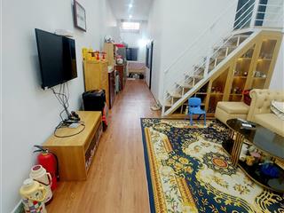 Bán nhà riêng tại phố hàng vôi, diện tích 70m2, 2 pn, 2 wc