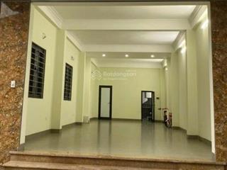 Chính chủ cần cho thuê nhà 585 nguyễn văn linh, 75m2, mt 5m, 8tr/th