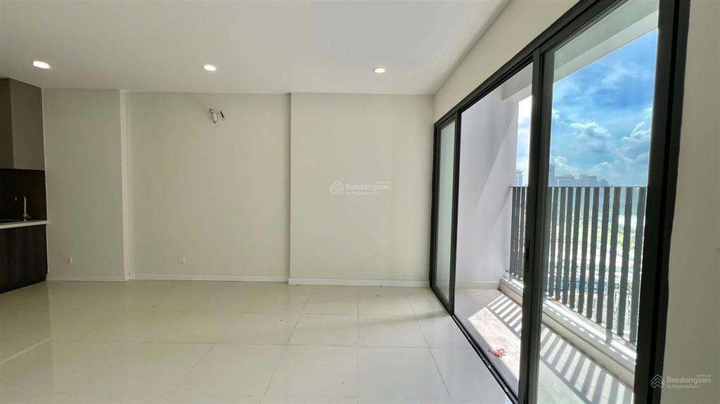 Chuyển nhượng lavida plus officetel 37m2 giá 2.650 tỷ tổng giá sẵn hđ thuê 9tr, nhà htcb view đẹp