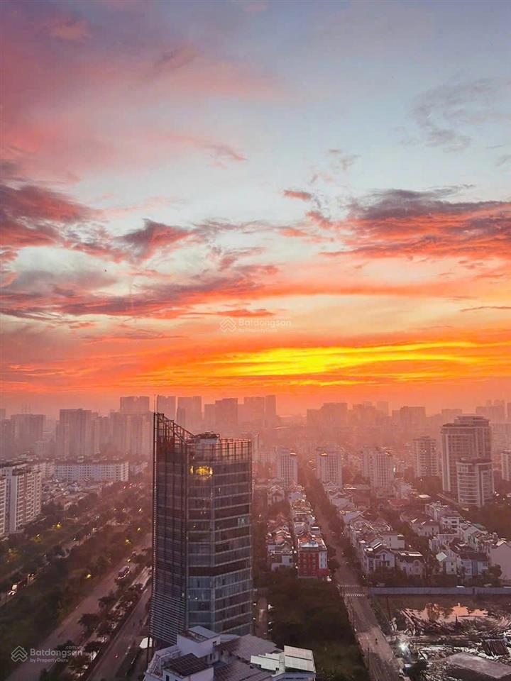 Cần sang nhượng căn hộ 1pn  55m2 full nội thất tầng cao view thoáng 4tỷ2 tại lavida plus q7