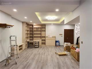 Bán căn hộ chung cư era town đức khải quân 7 tp hcm