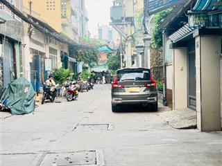 Bán nhà sát mặt tiền cách mạng tháng tám quận 10 đúc 4 tầng 5pn 56m2 ngang 5.1m giảm gần 2 tỷ
