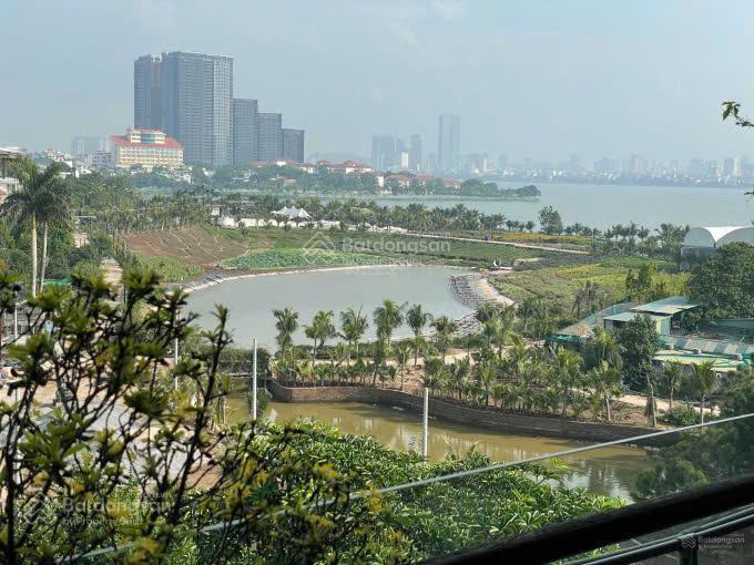Siêu vip view thung lũng hoa view hồ tây diện tích 388m2 x 6 tầng cần bán gấp