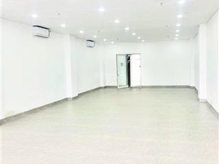 Cho thuê văn phòng 70m khu lotte  giá chỉ 12 triệu/tháng  office danang  0935 999 ***