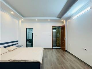 Bán nhà hồ tùng mậu, cầu giấy, 6t, thang máy vip, 3pn, đủ công năng, ô tô 3 bước, giá 9 tỷ