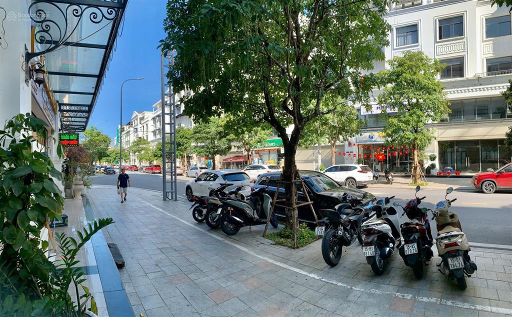 Cho thuê mặt bằng tầng 2  hd60, vinhomes marina, 120m2