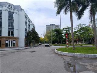 Bán căn vip shophouse trục chính view công viên dự án eurowindow thanh hóa giá chỉ hơn 6 tỷ.